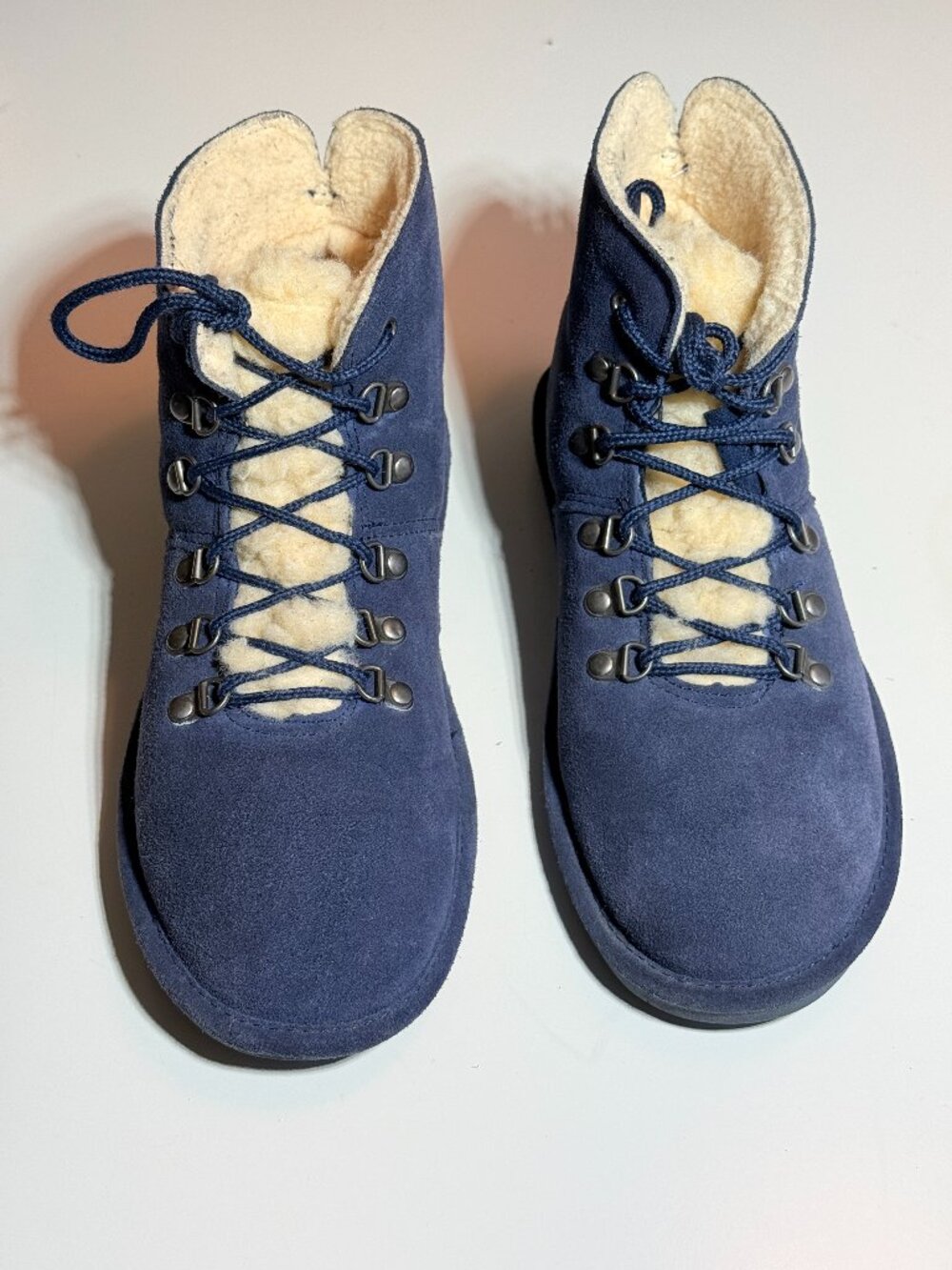 BEARPAW KERRI Suede & Sheepskin Wool Women's Boots Blue Lace-Up Size 10 Wide
